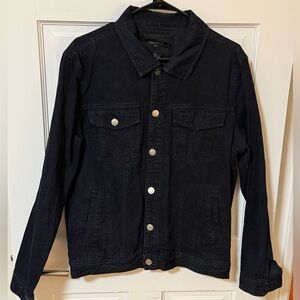 Forever 21 men’s black denim jacket